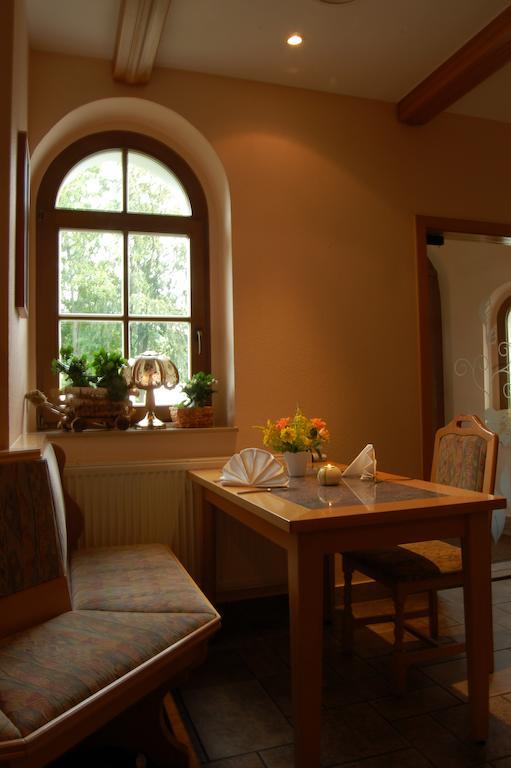Landgasthof "Am Park" Rottendorf 外观 照片
